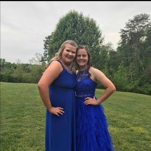 Meet your Posher, Hope